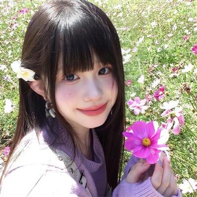 蒙娜丽莎与血月亮